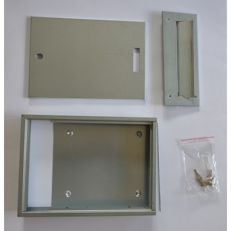 Skrzynka na listy przelotowa , montowana w panelu lub drzwiach